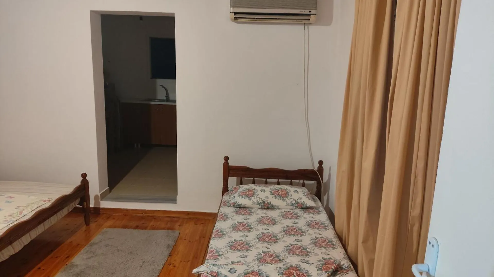 Relaxhouse Villa Himare Albania